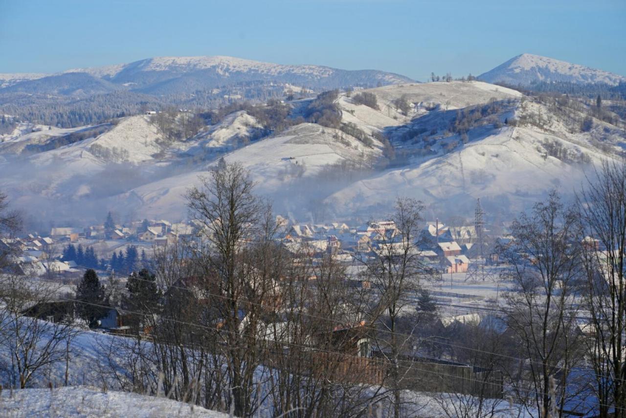 Мирослава Lazeshchyna Bagian luar foto